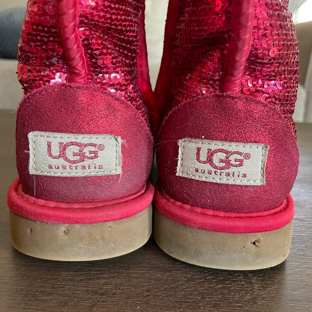 Red sequin Uggs - Picture 9 of 13